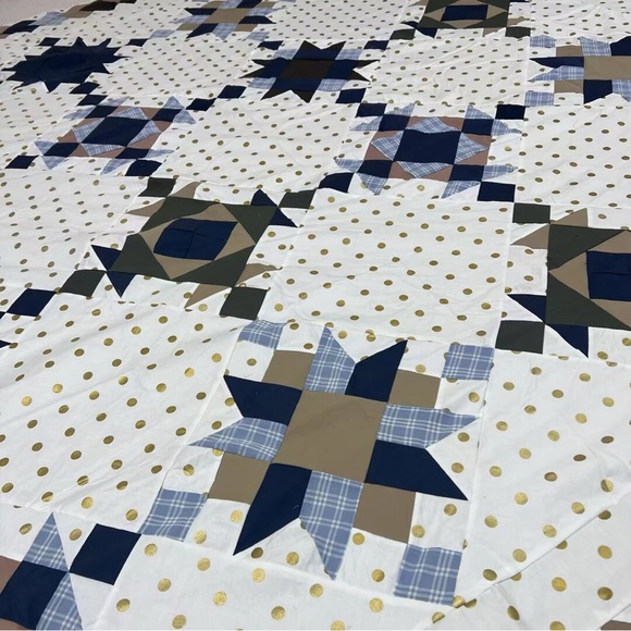 Handmade Double Arrow Patchwork Queen size Cotton Quilt Top/Topper - Picture 3 of 4